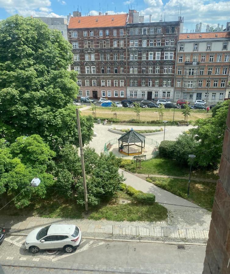 Apartament W Centrum Wroclawia W Kamienicy Экстерьер фото